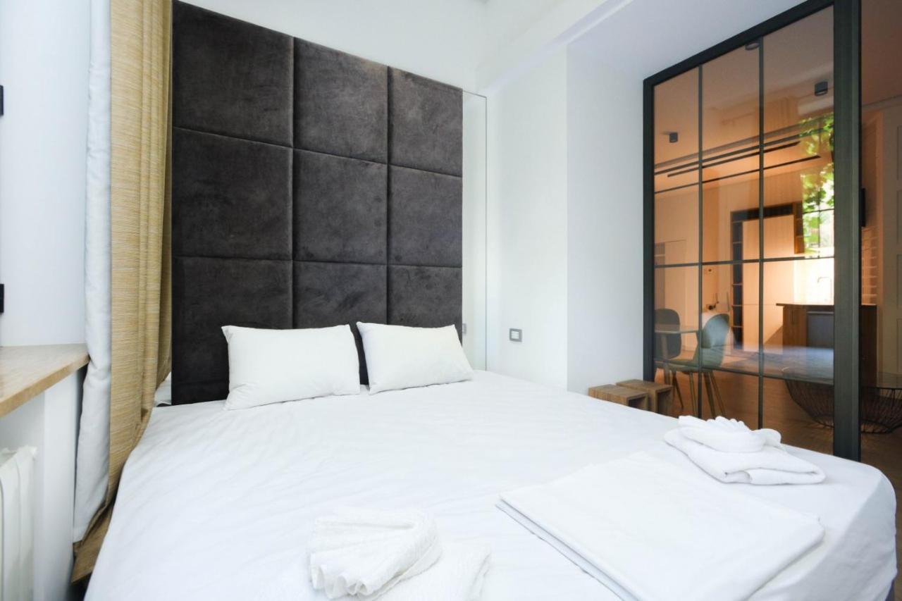 Stay Inn-Apartments On Abovyan 32 Єреван Екстер'єр фото